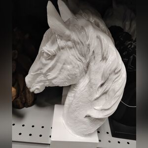 New Elegant White Horse Head Sculpture